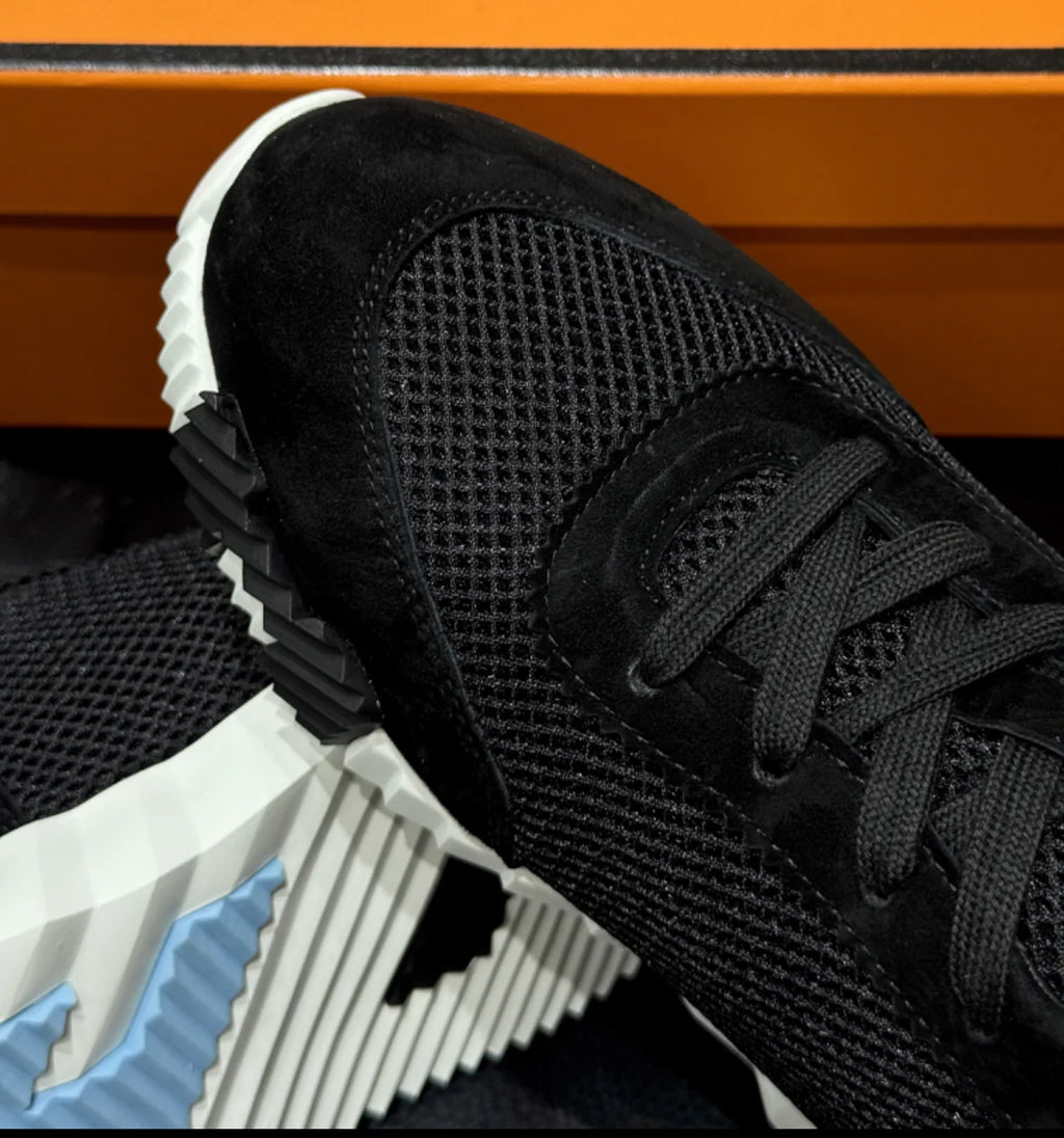 SNEAKERS HRMS BOUNCING