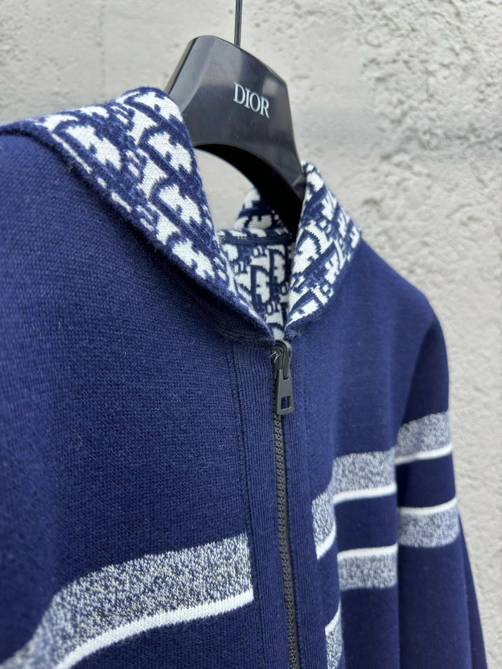 SWEAT A CAPUCHE CD