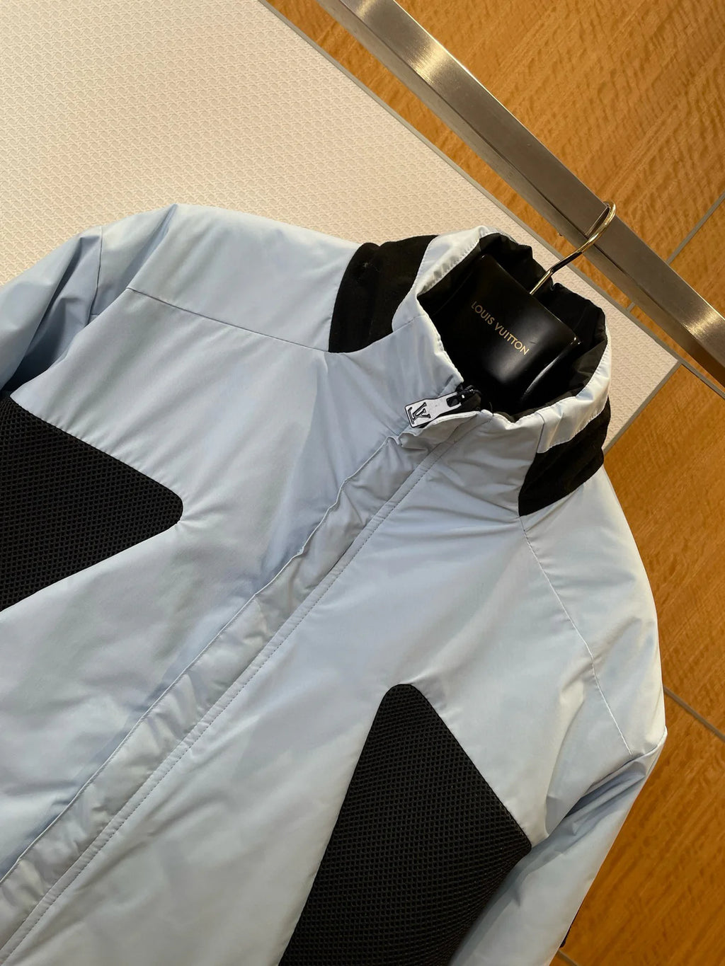 VESTE RÉVERSIBLE LV