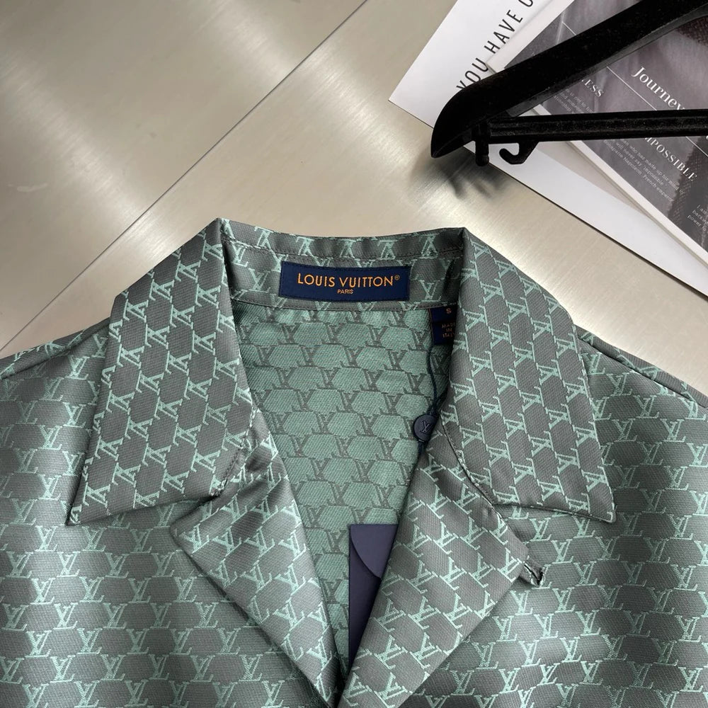 ENSEMBLE LV EN SOIE