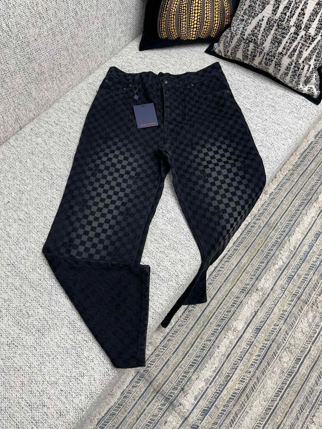 ENSEMBLE LV JEAN BLACK