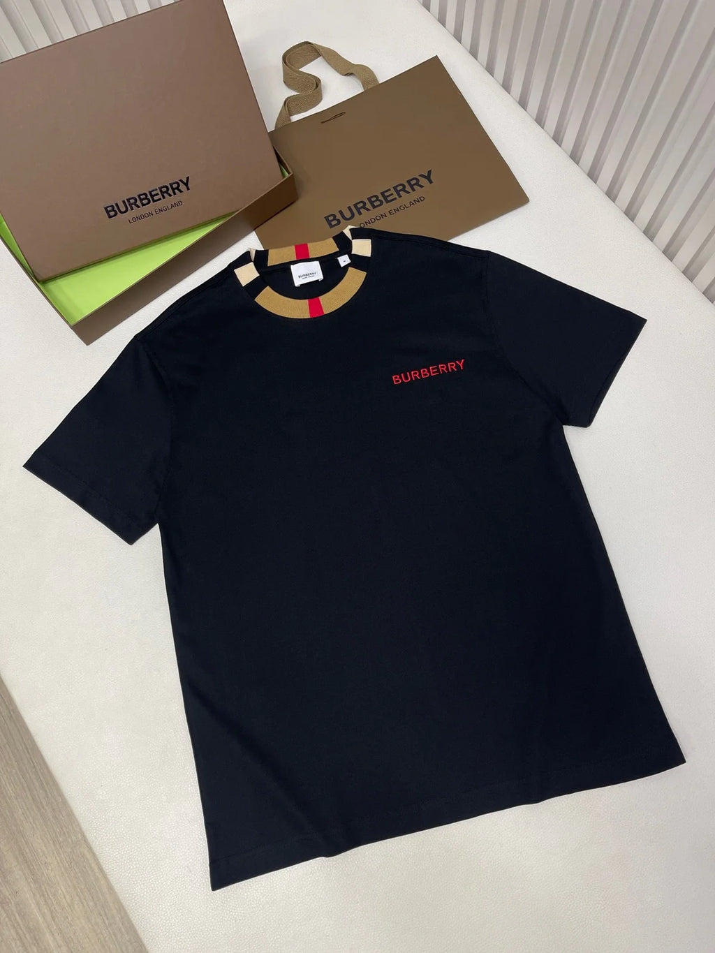 T-SHIRT BRBY