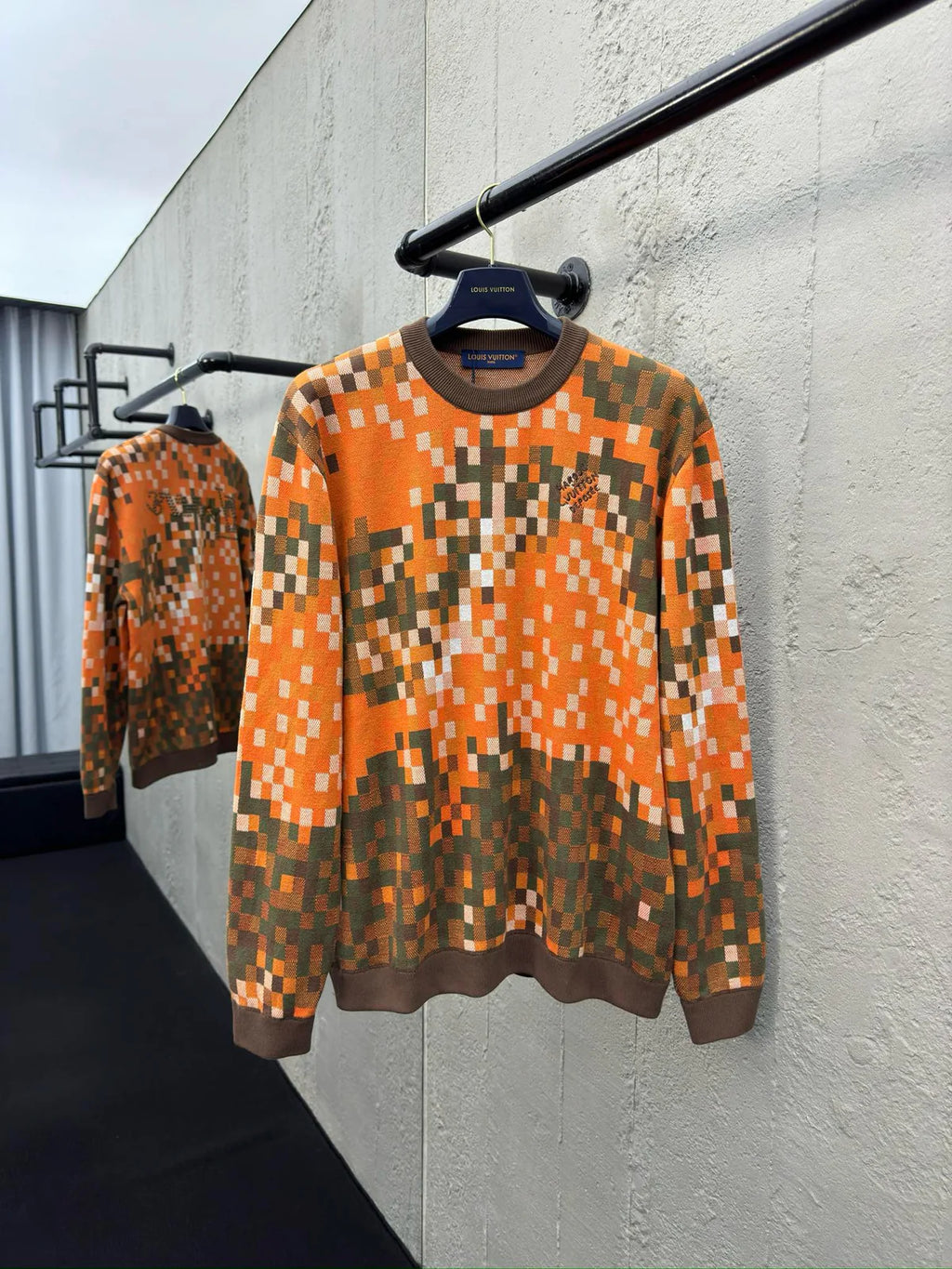PULL LV EN COTON