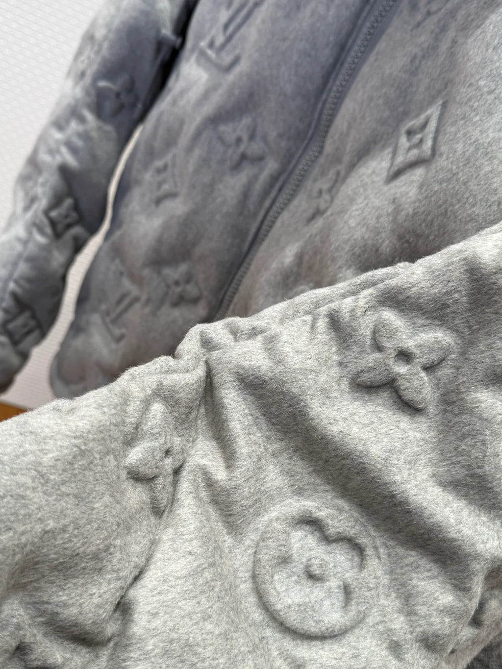 DOUDOUNE LV GREY