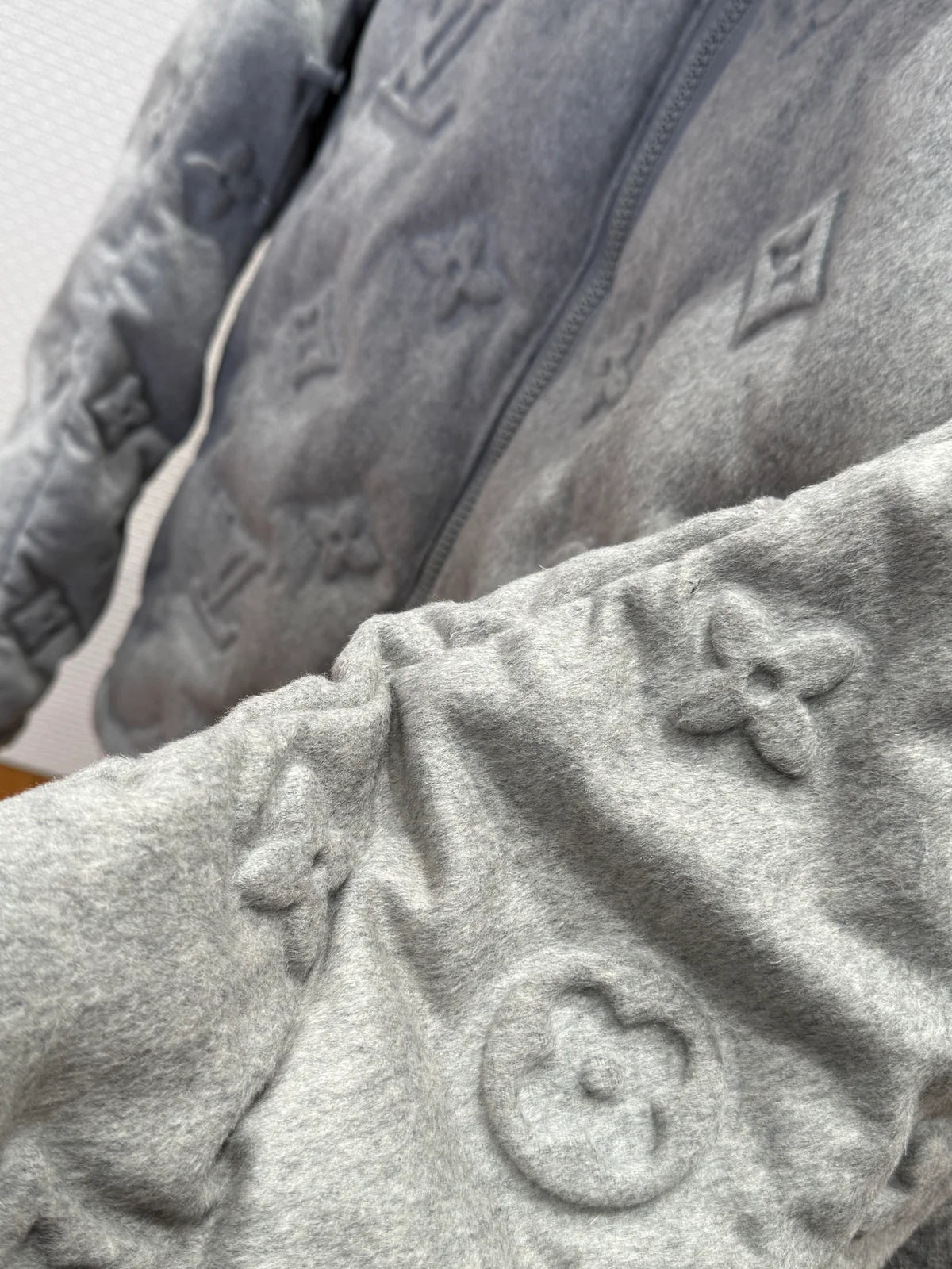 DOUDOUNE LV GREY