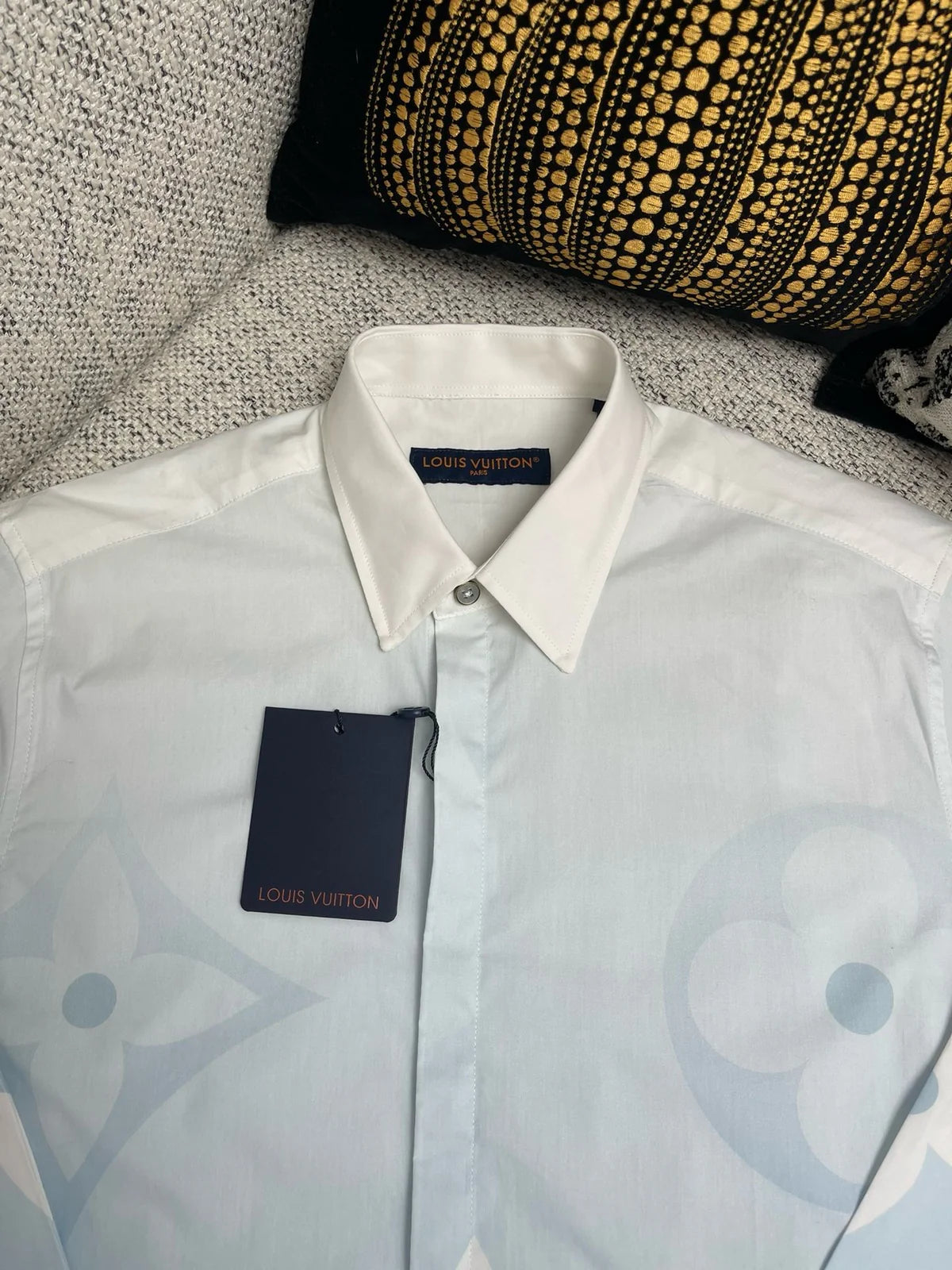 CHEMISE LV