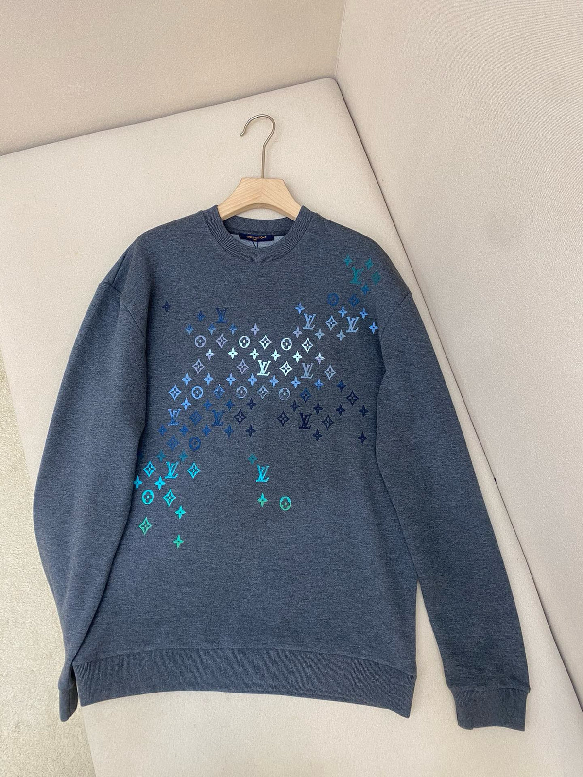 PULL LV
