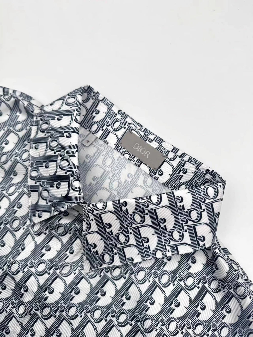CHEMISE CD EN SOIE