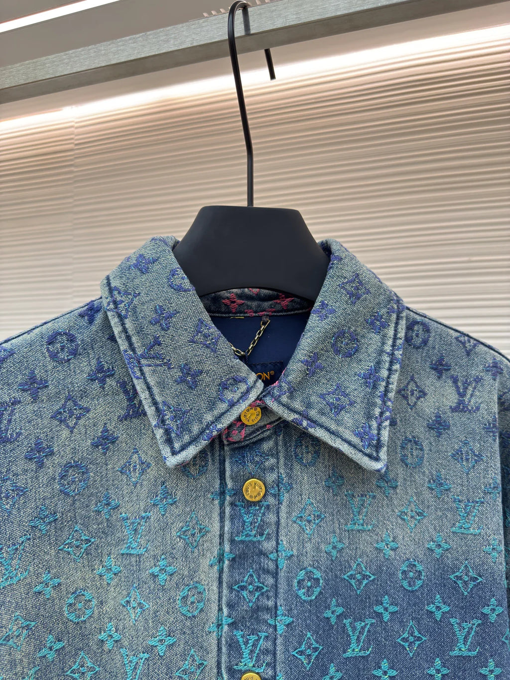 CHEMISE EN JEAN LV