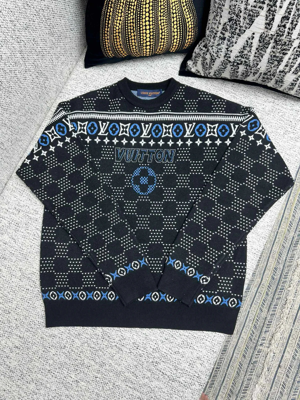PULL LV EN LAINE