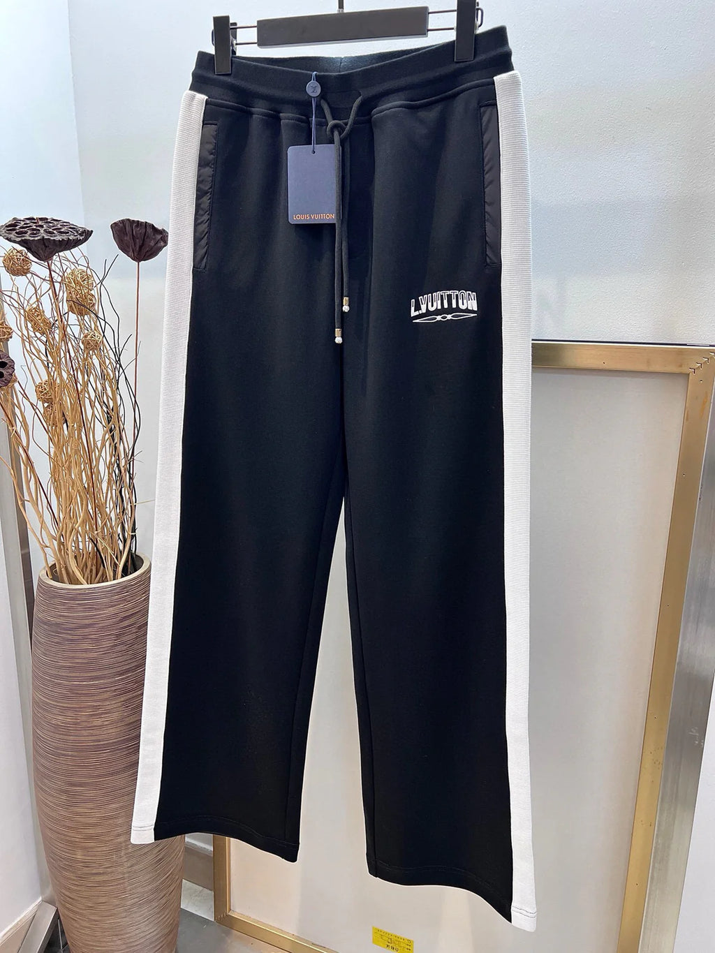 PANTALON LV EN JERSEY