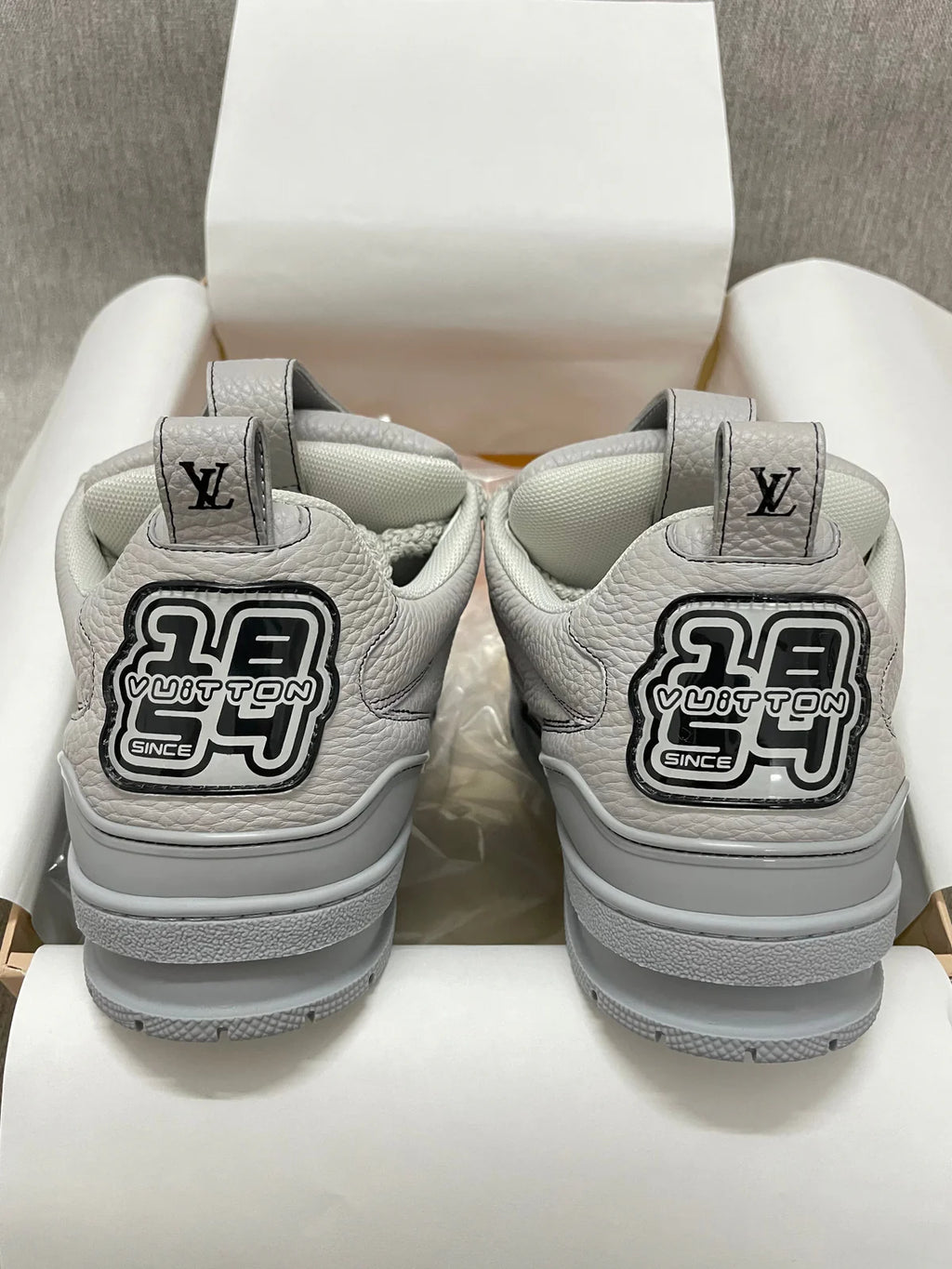SNEAKERS LV SKATE GREY
