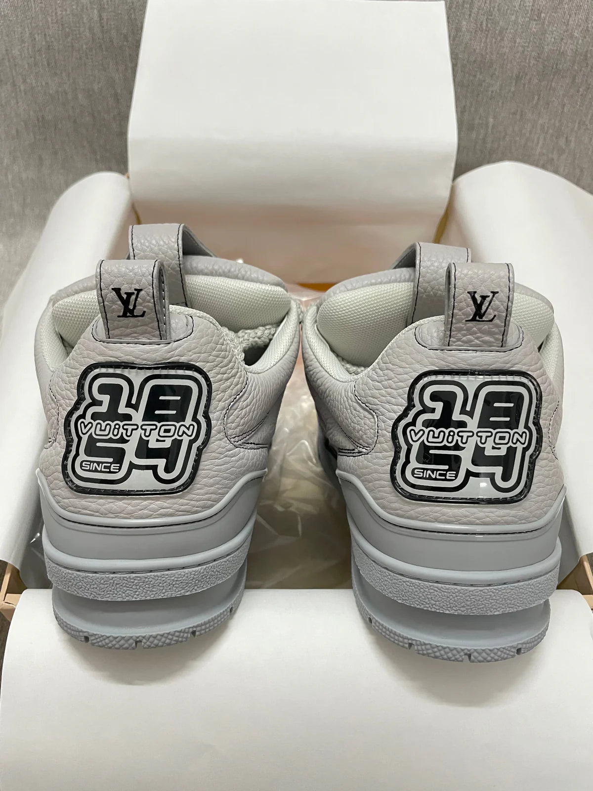 SNEAKERS LV SKATE GREY
