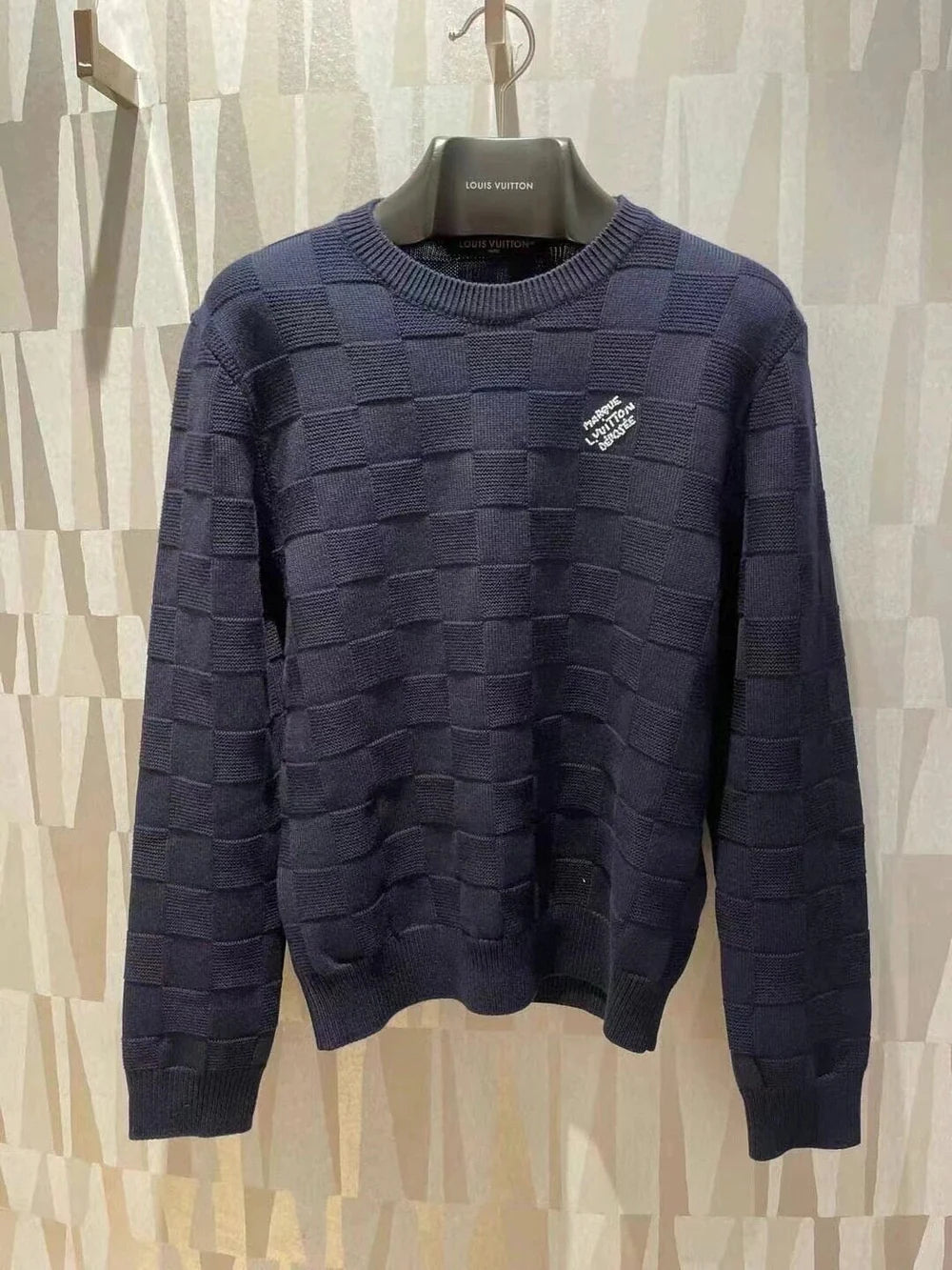 PULL LV