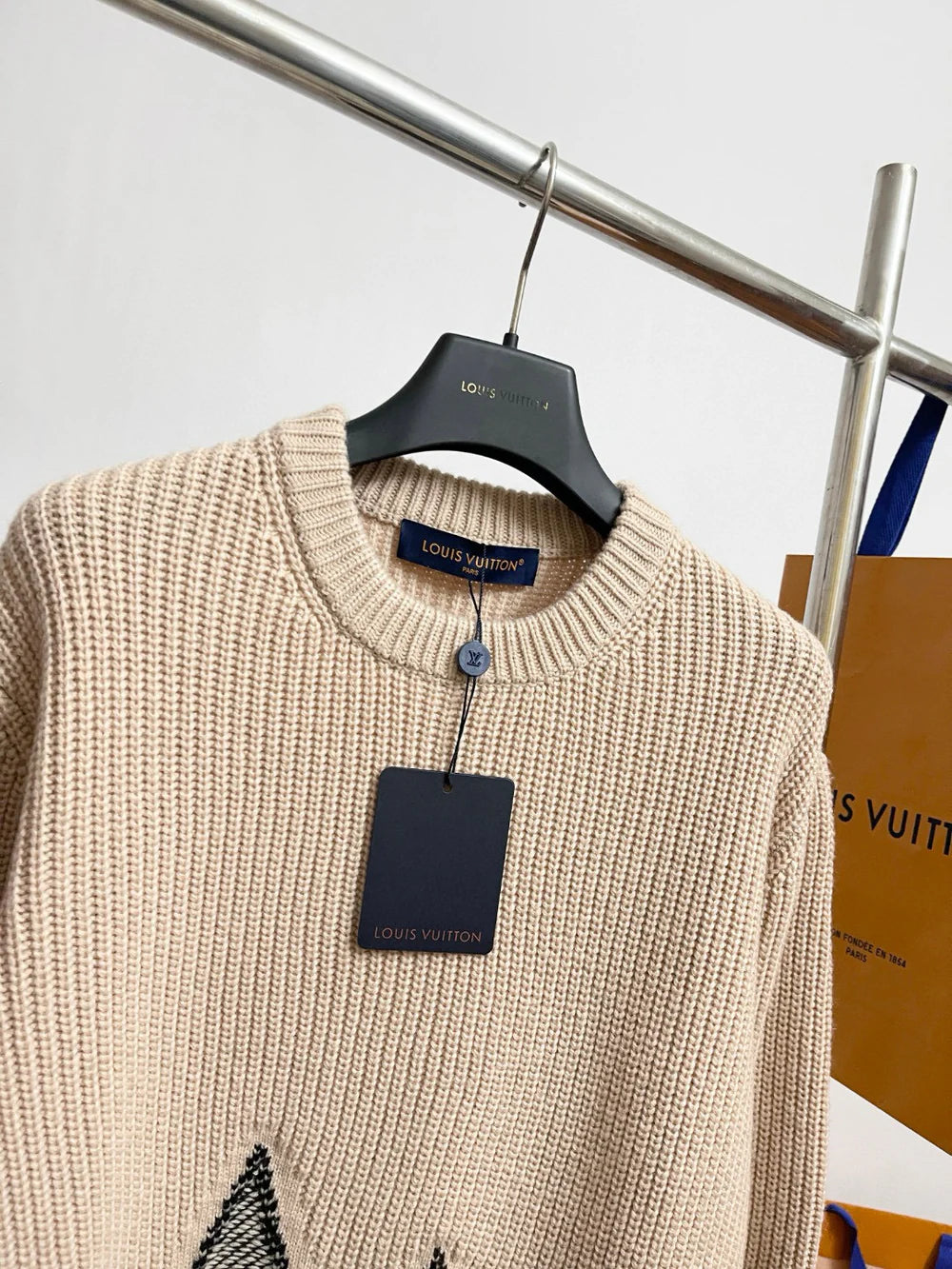 PULL LV