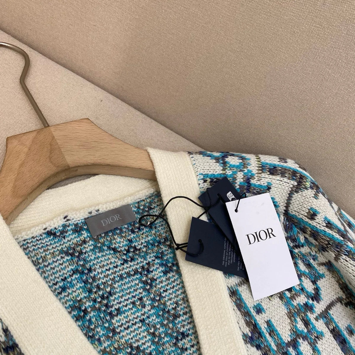 GILET CD JACQUARD DE LAINE