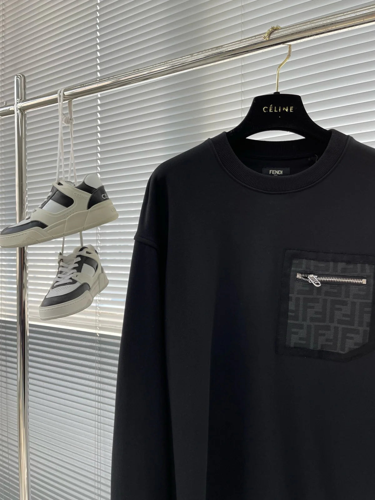 PULL FNDY BLACK