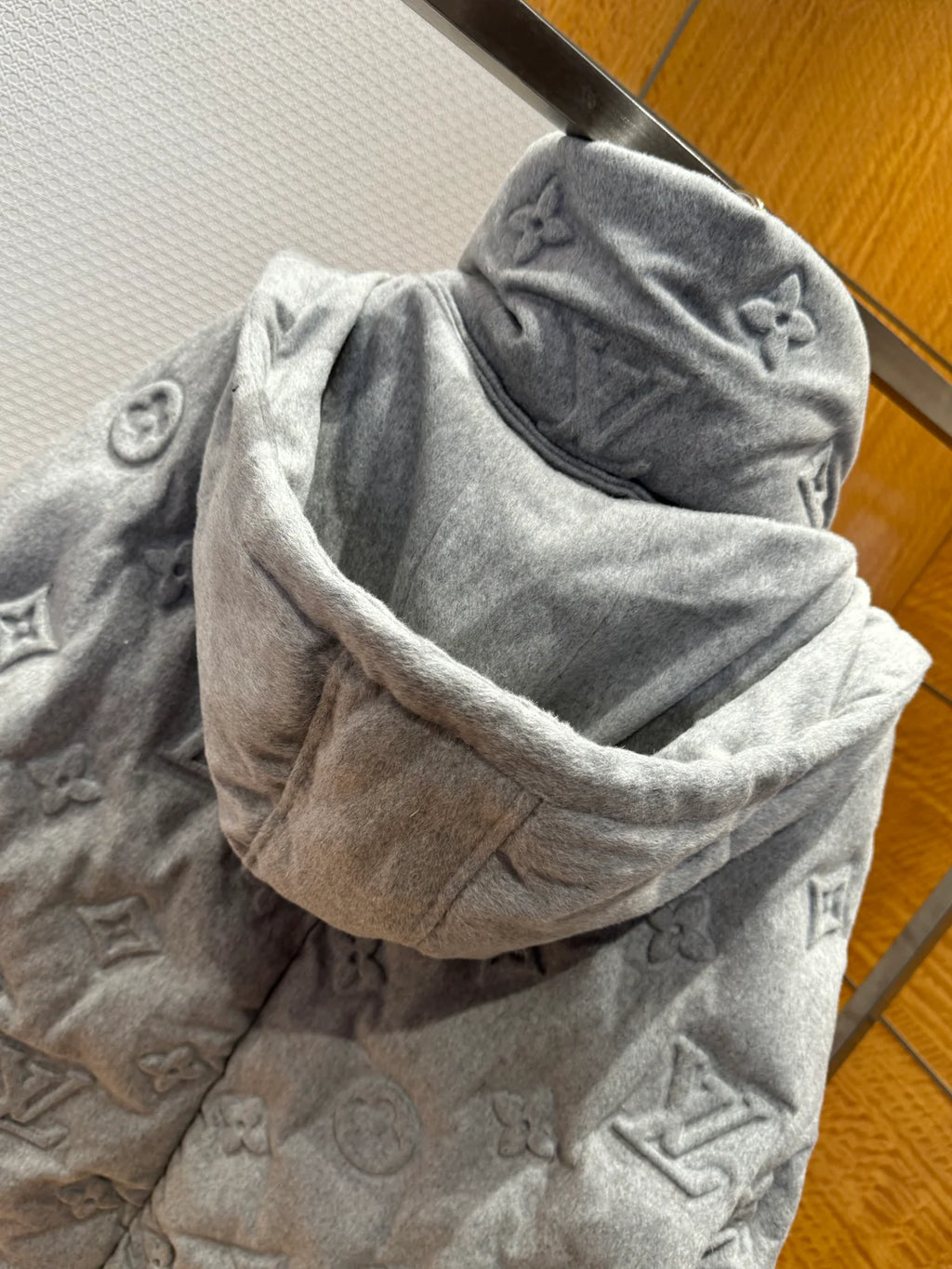 DOUDOUNE LV GREY