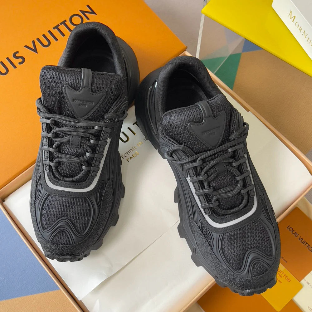 SNEAKERS LV SUMMIT