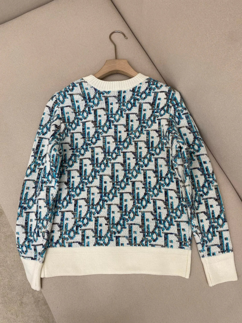 PULL CD JACQUARD DE LAINE