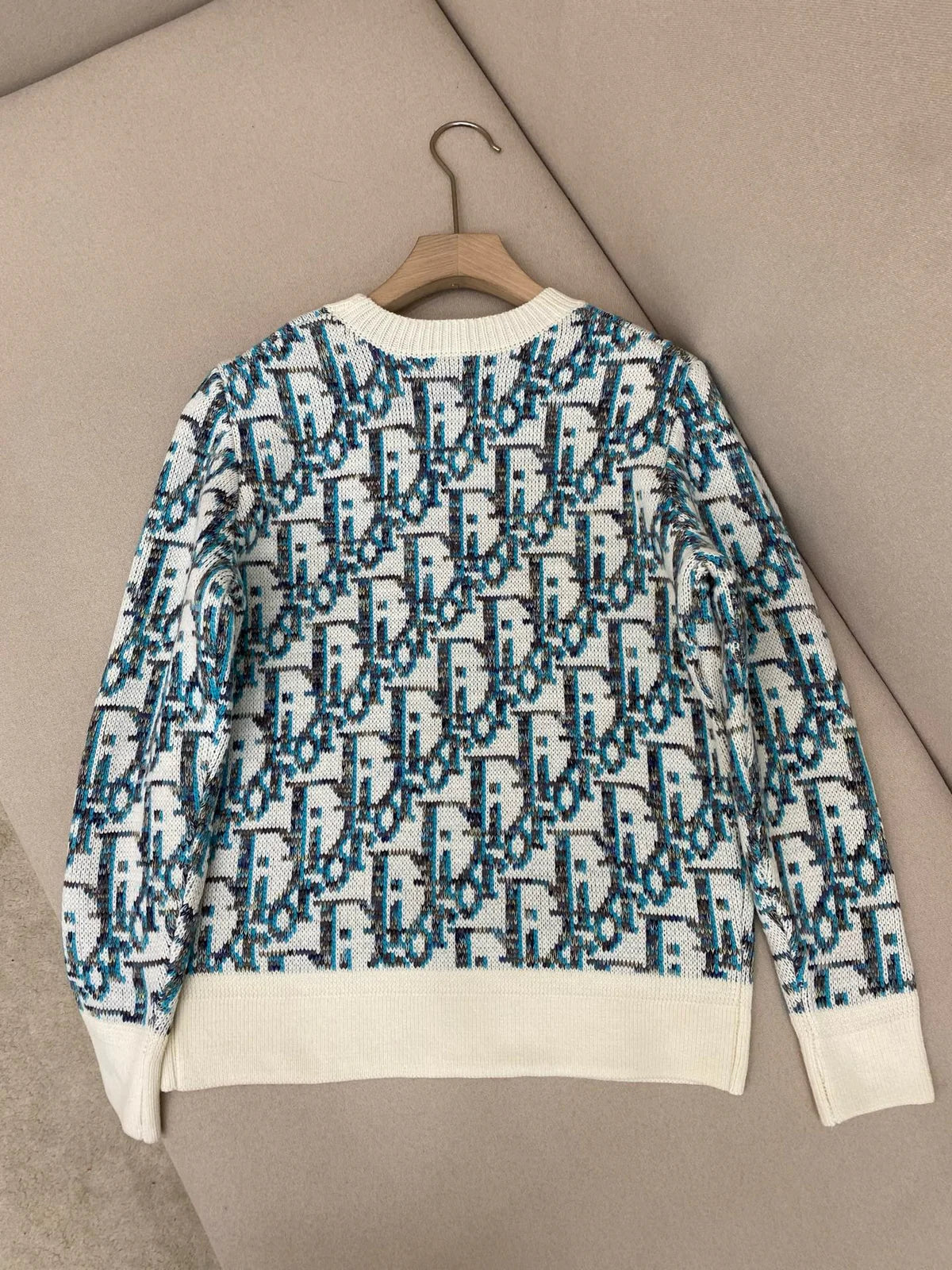 PULL CD JACQUARD DE LAINE