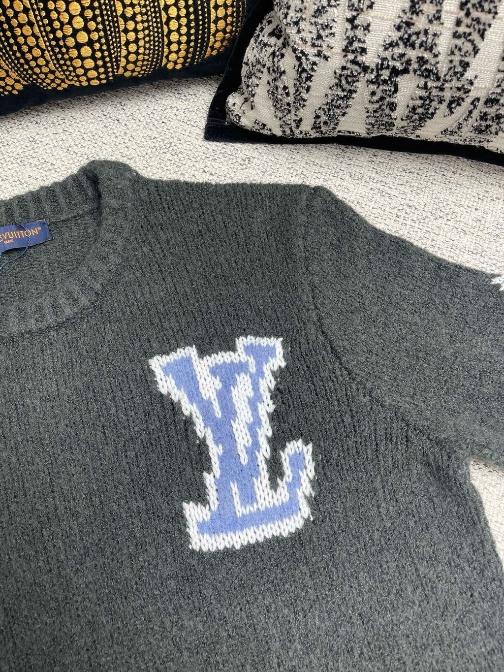 PULL LV EN LAINE