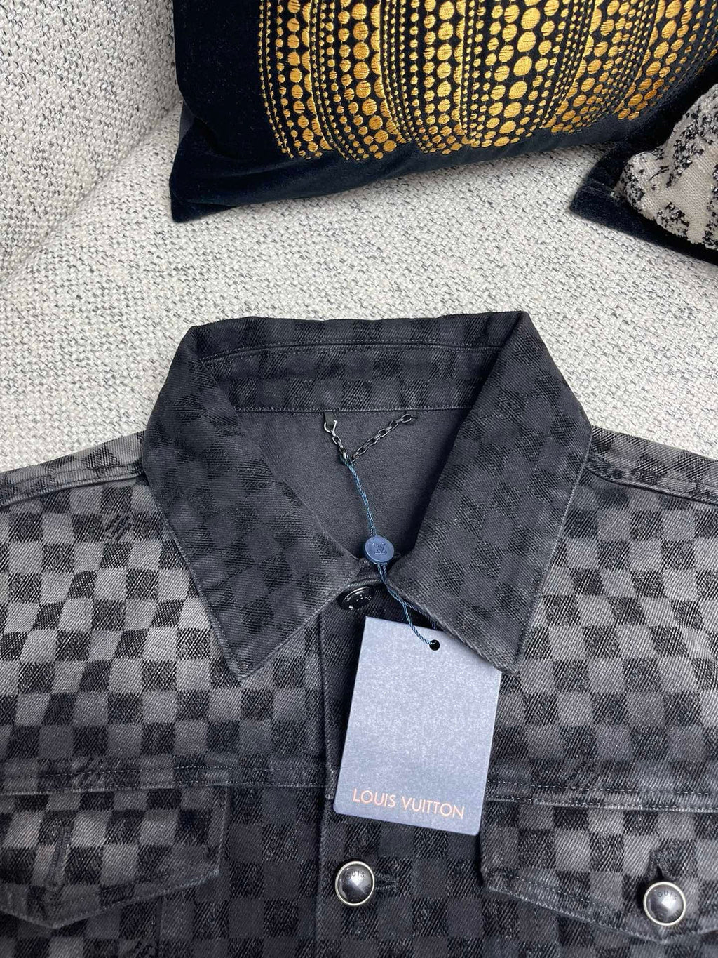 ENSEMBLE LV JEAN BLACK