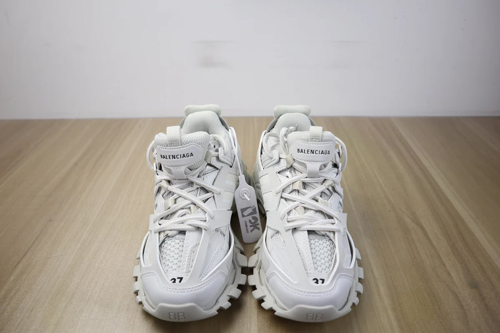 BLCGA TRACK WHITE