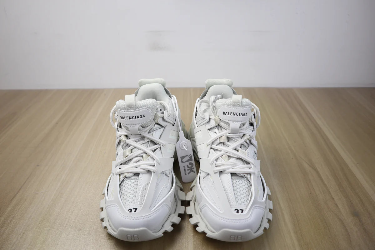 BLCGA TRACK WHITE