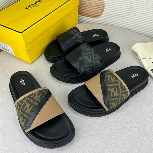 CLAQUETTES FNDY SLIDES BLACK OR BEIGE