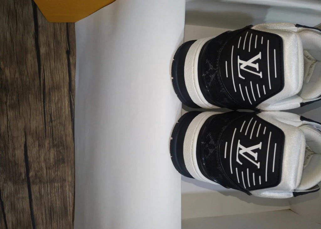 SNEAKERS LV TRAINERS