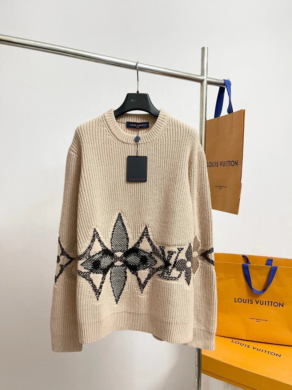 PULL LV