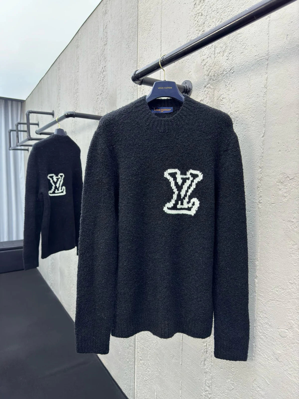 PULL LV EN LAINE
