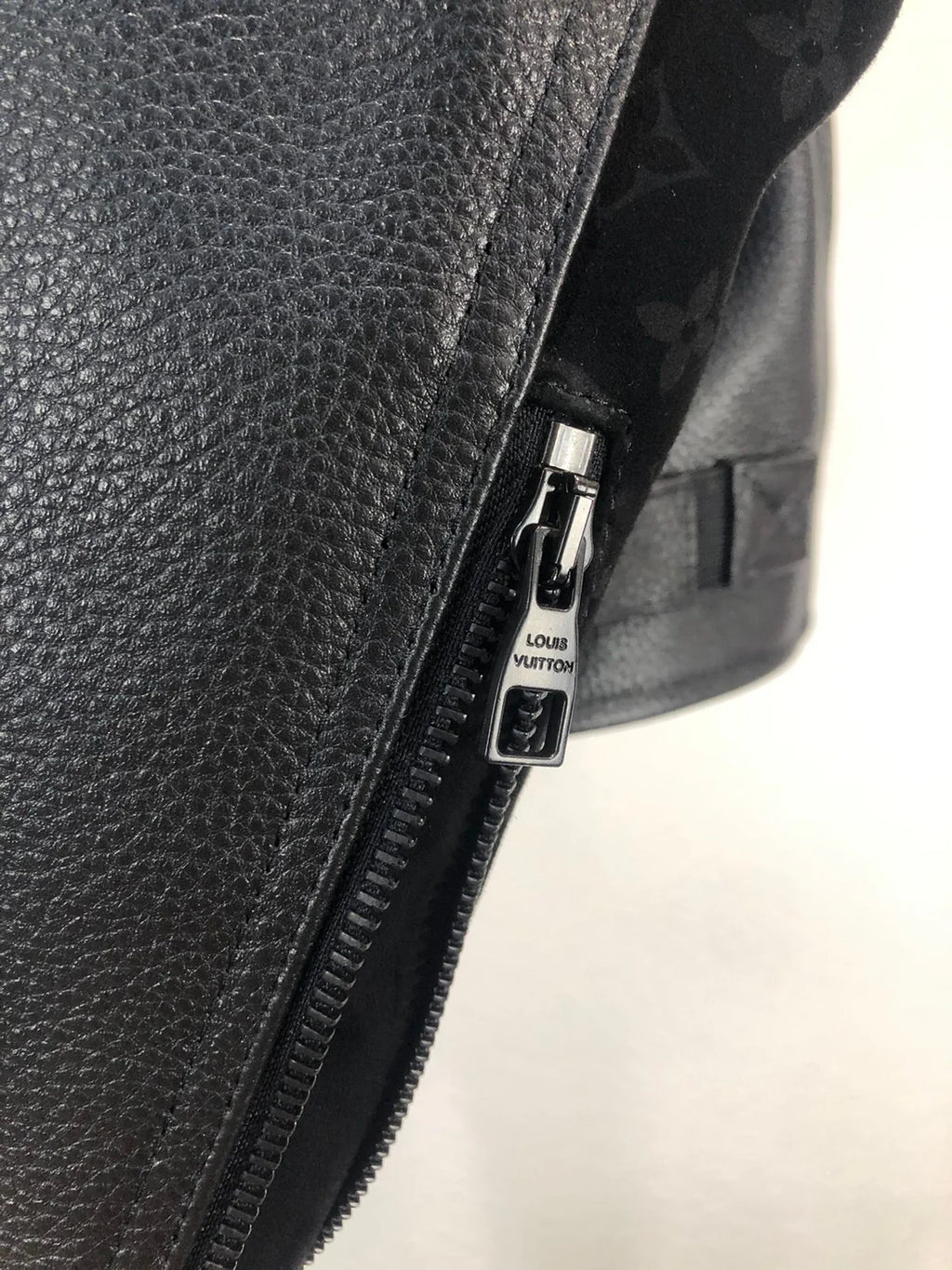 VESTE LV CUIR