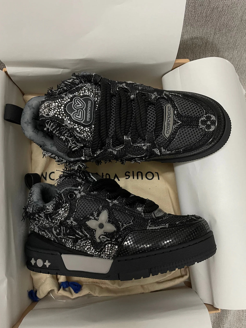 SNEAKERS SKATE LV