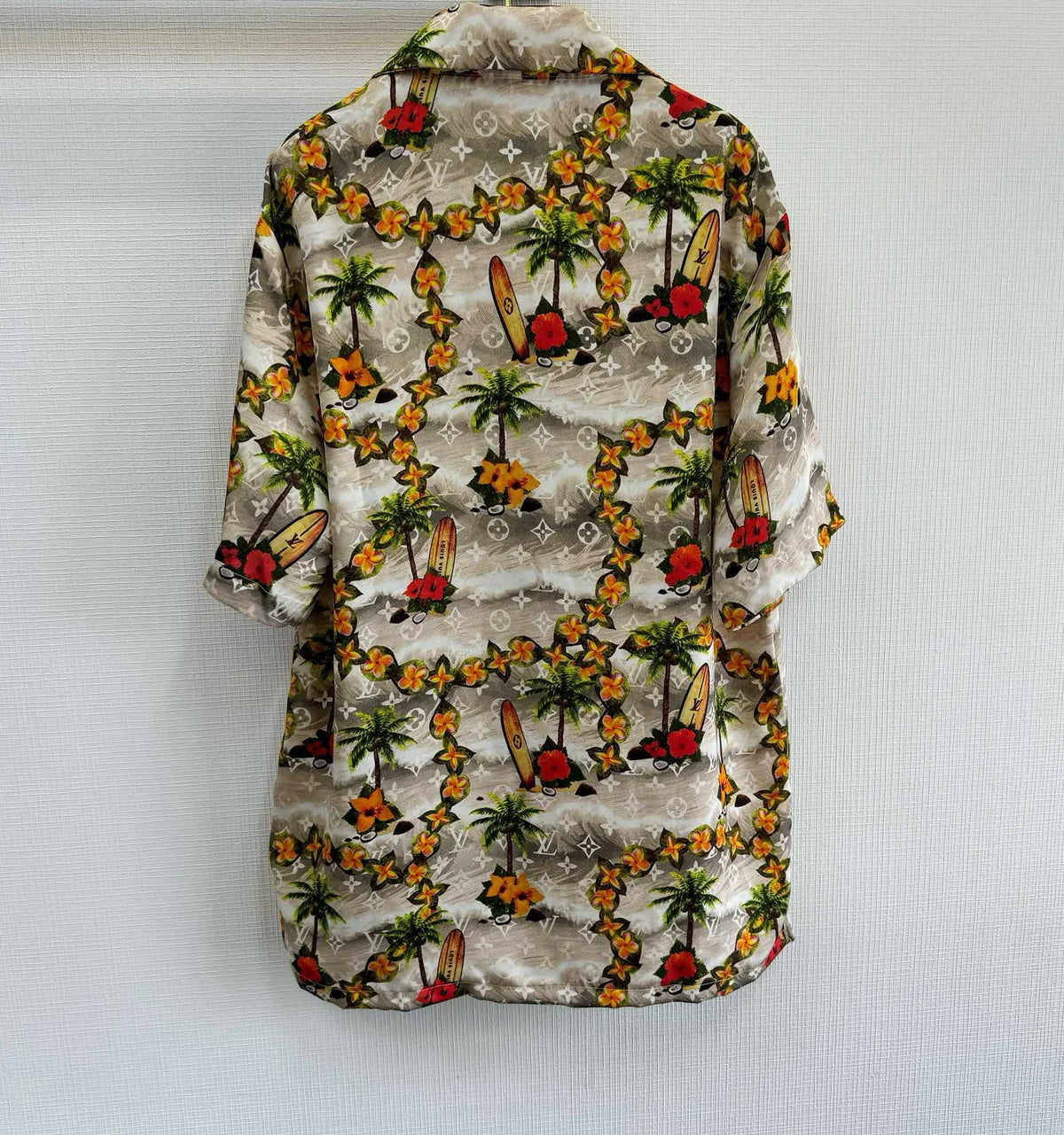 ENSEMBLE LV EN SOIE