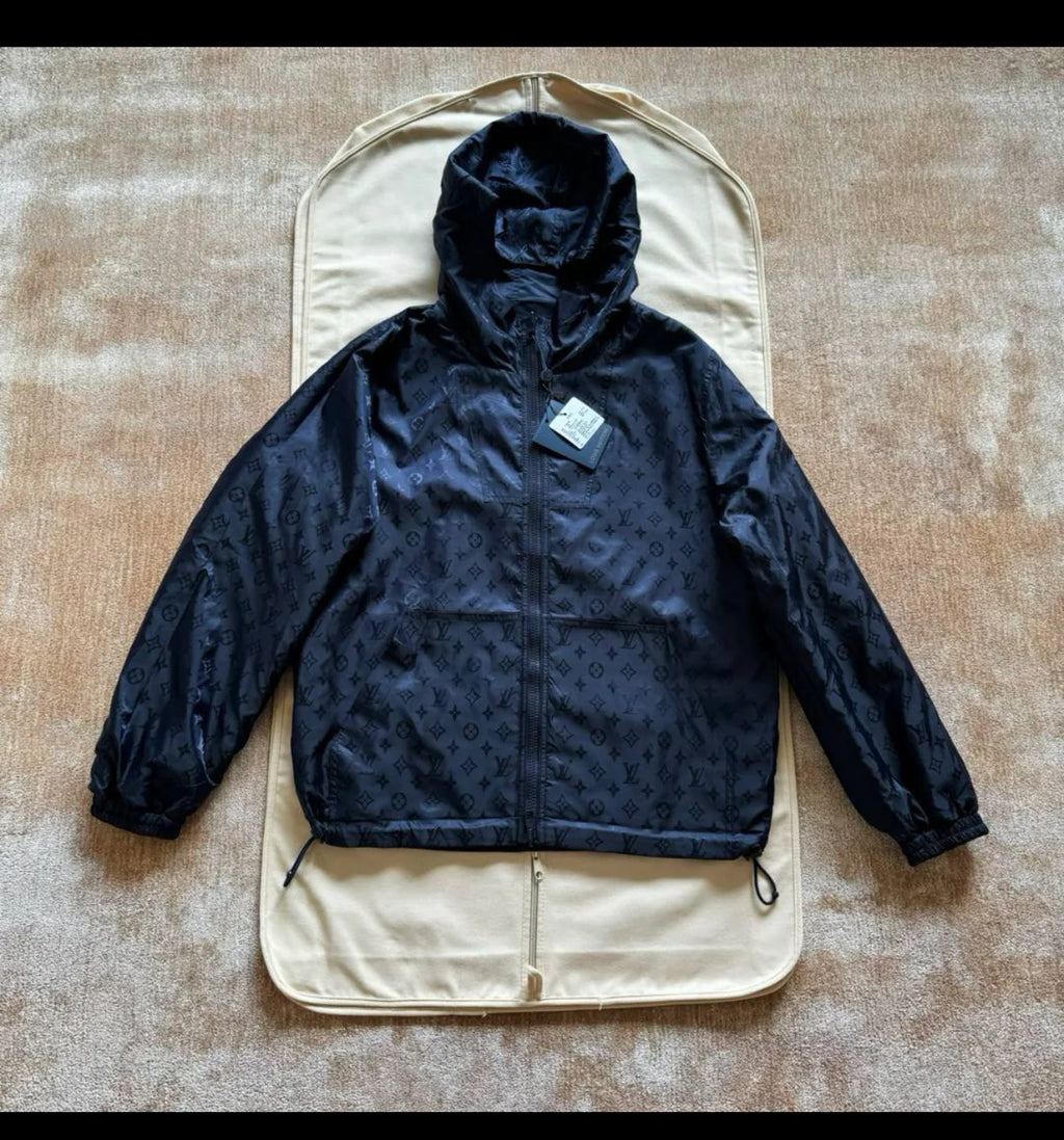 COUPE VENT LV BLACK & BLUE