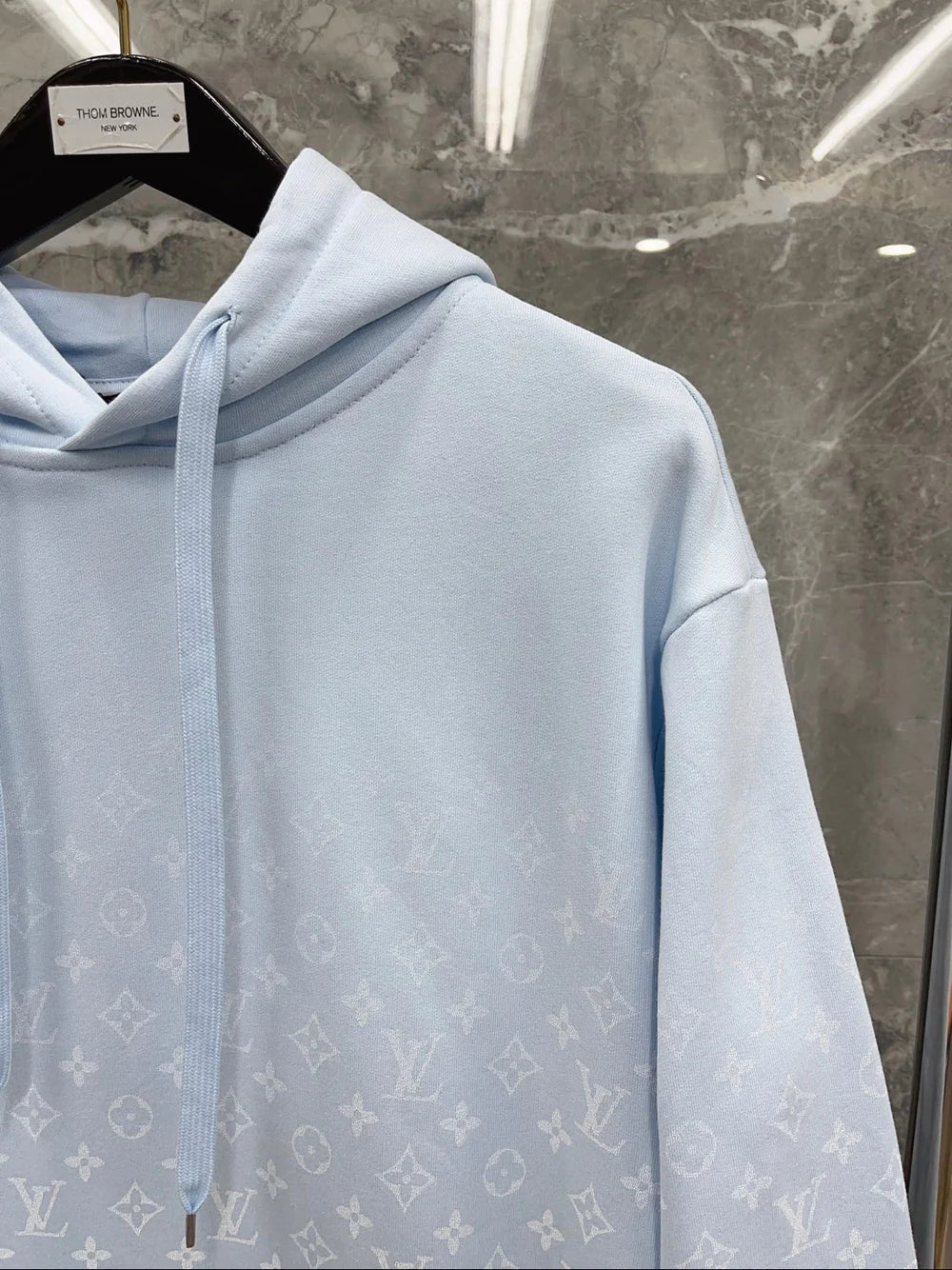 SWEAT-SHIRT LV