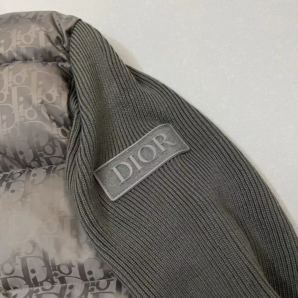 VESTE CD EN MAILLE