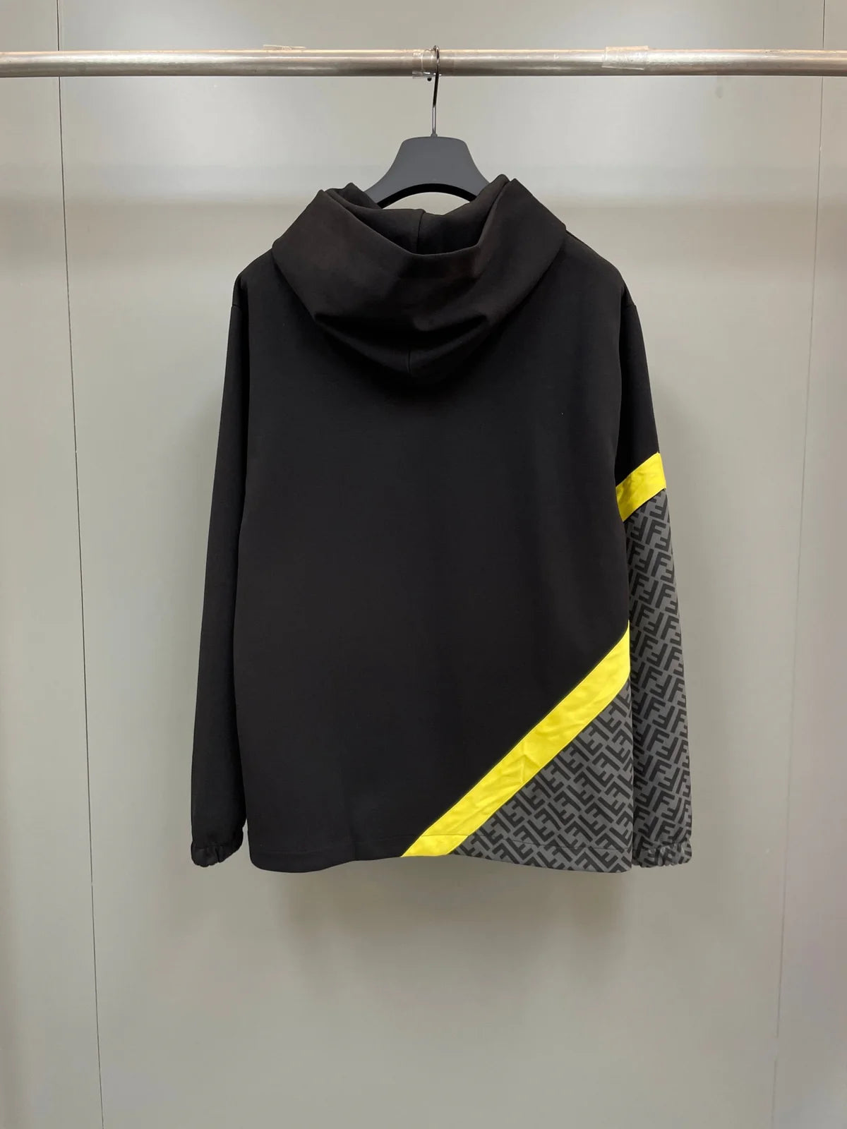 SWEAT-SHIRT FNDY