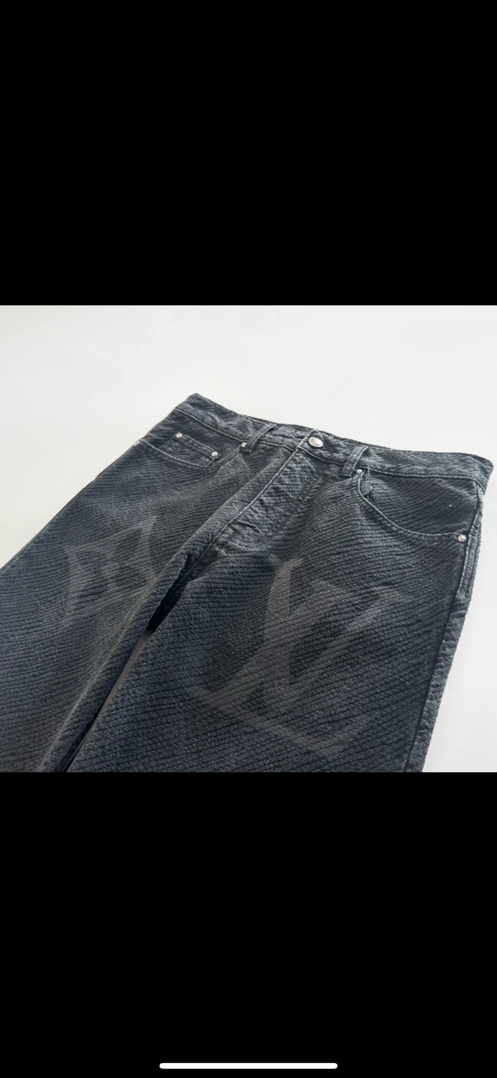 JEAN LV BLACK