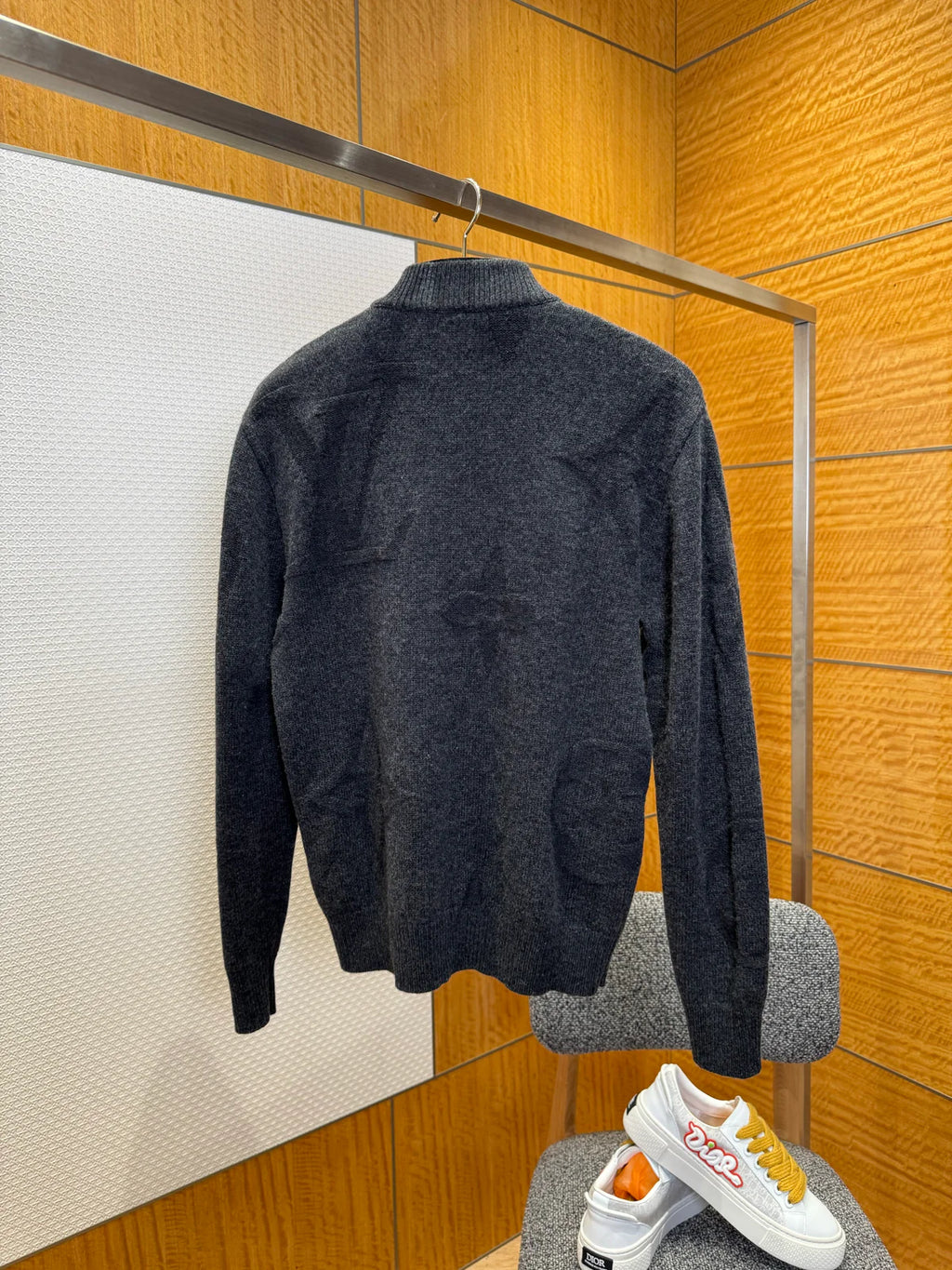 PULL LV EN LAINE