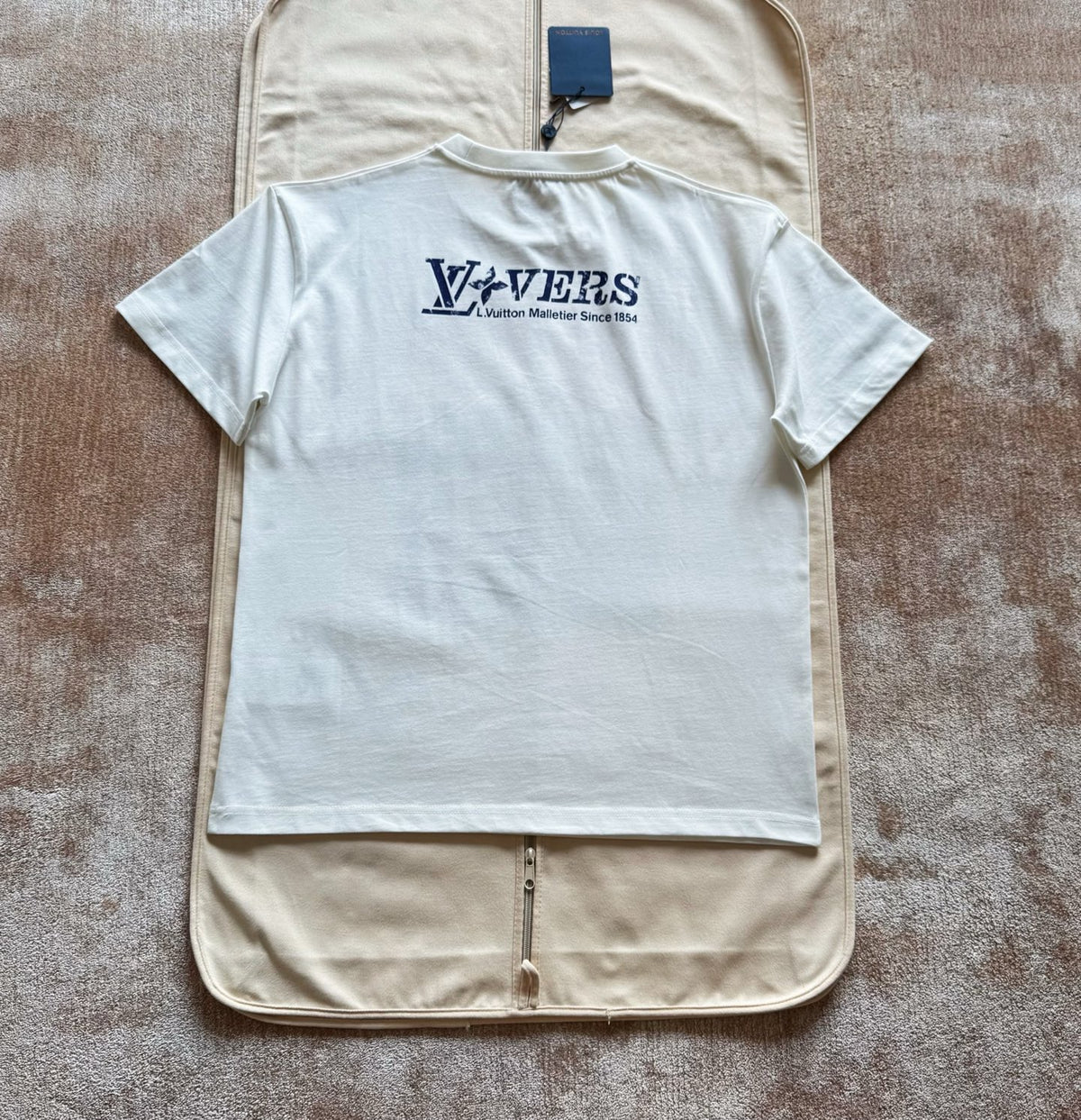 T-SHIRT LV
