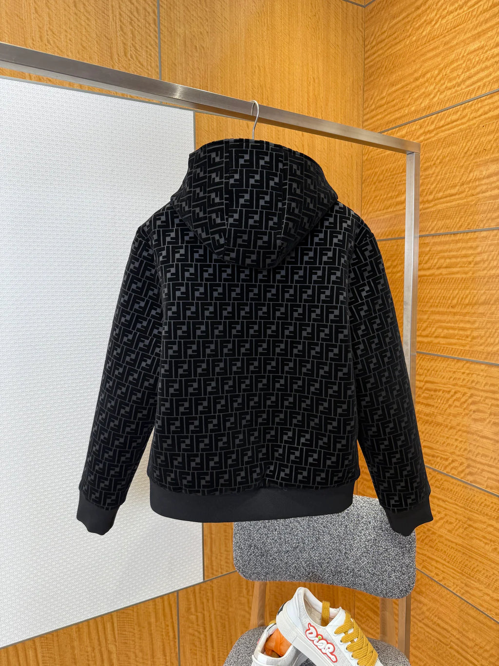 MANTEAU FNDY FULL BLACK