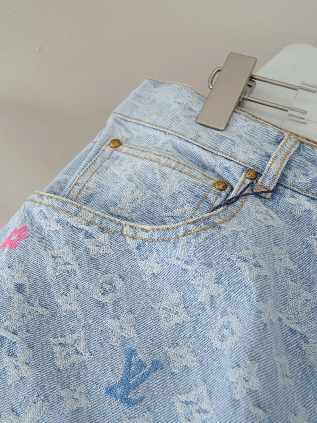 PANTALON JEAN LV