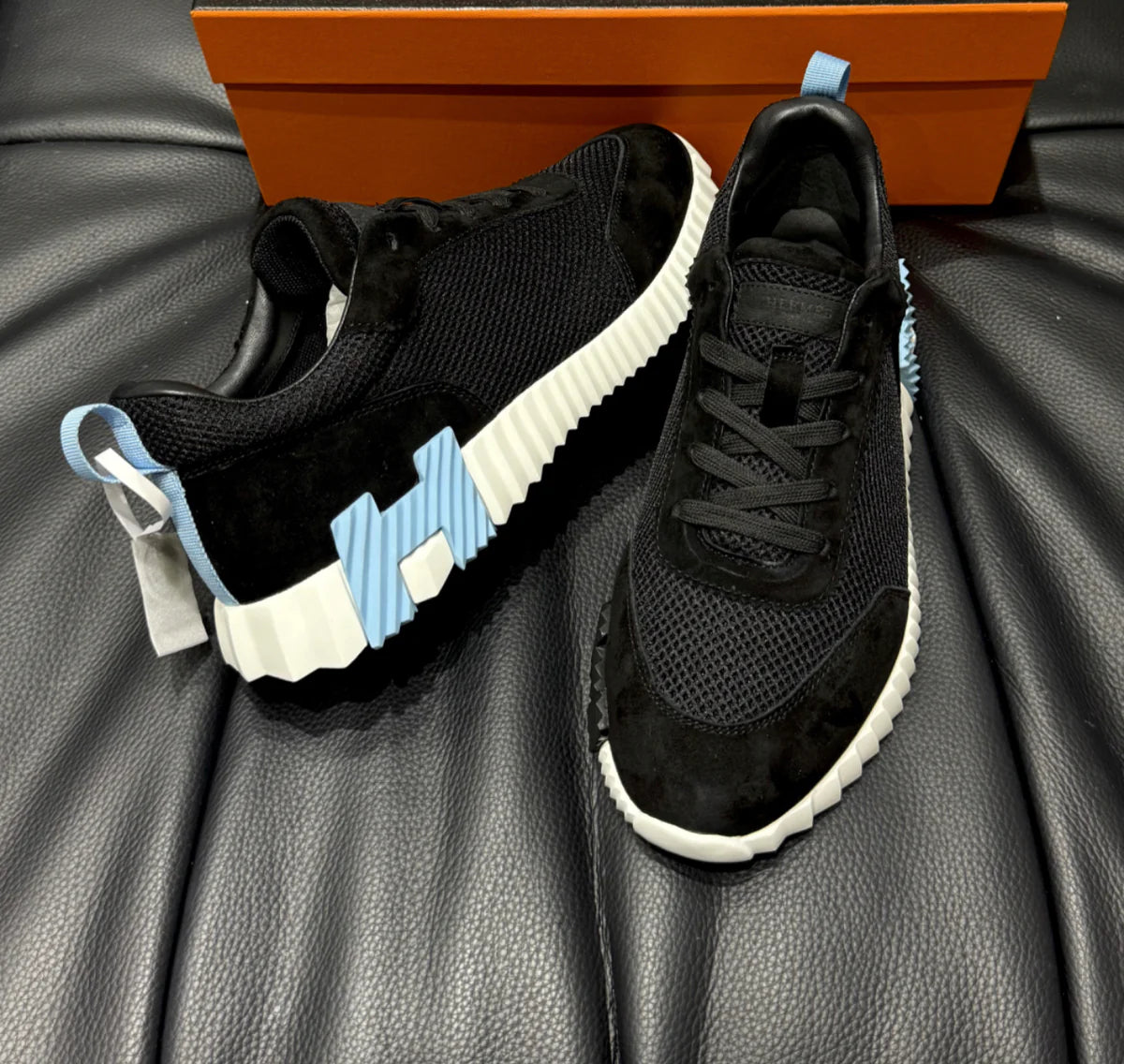 SNEAKERS HRMS BOUNCING