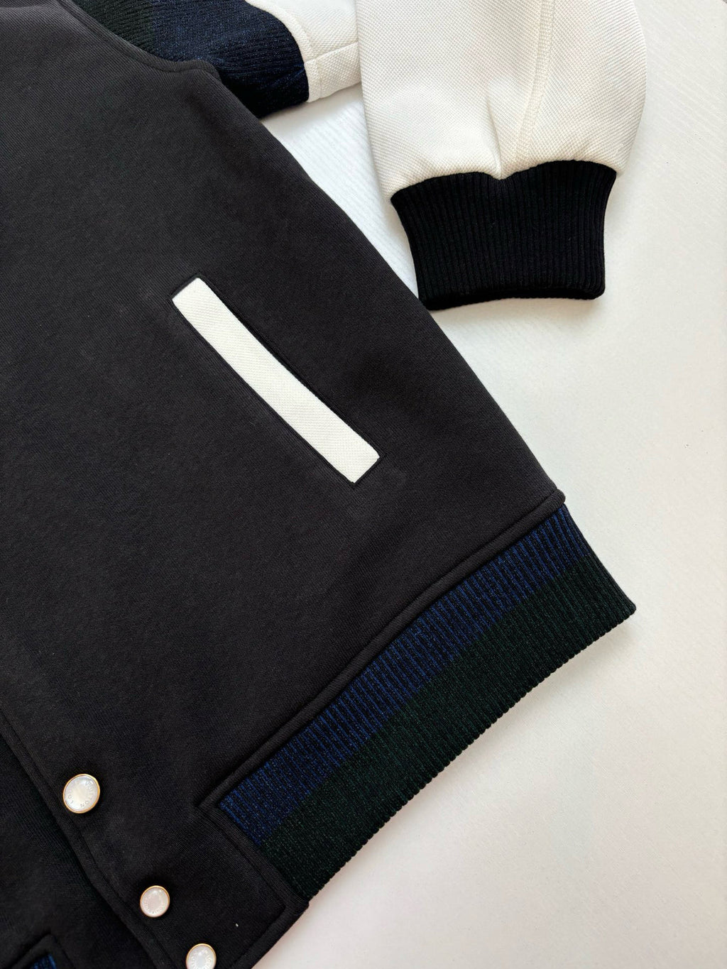 BLOUSON LV