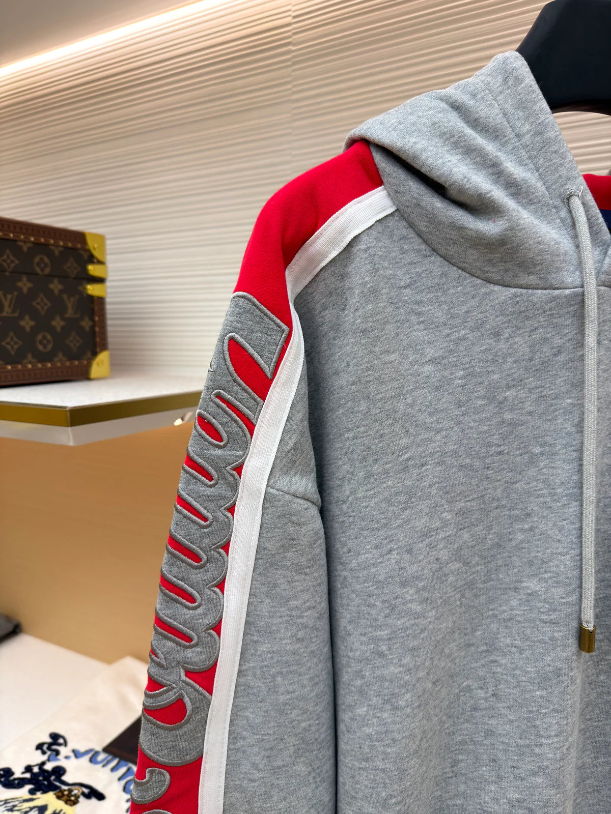 SWEAT-SHIRT LV