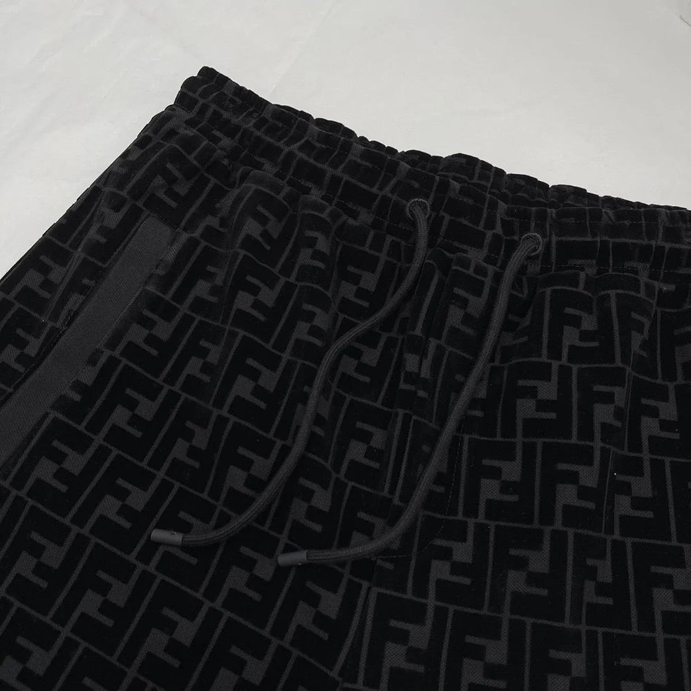 SHORT FNDY FULL BLACK DAIM