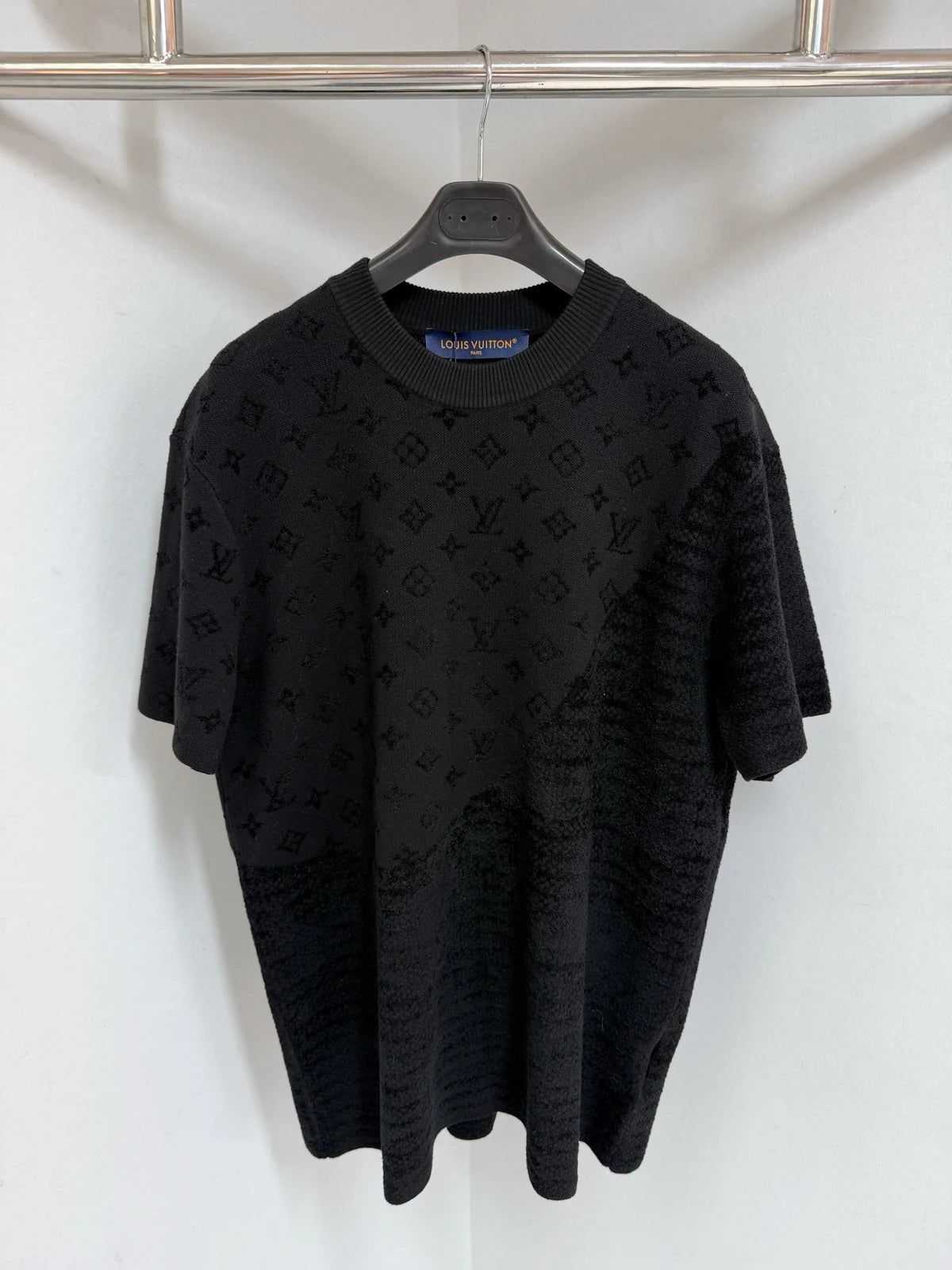 T-SHIRT LV